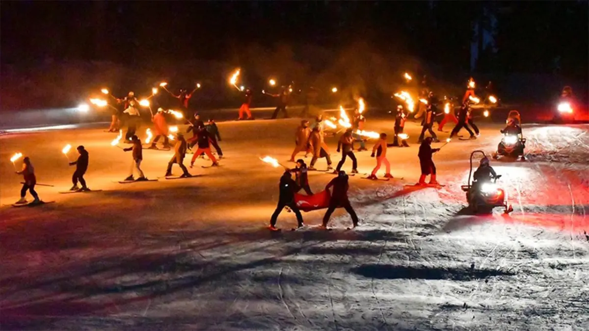 Sarıkamış Kayak Merkezi sezonu açtı haberinin görseli