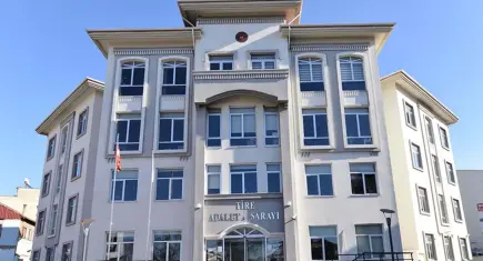 Tire’de boşanma davasında dikkat çeken nafaka kararı