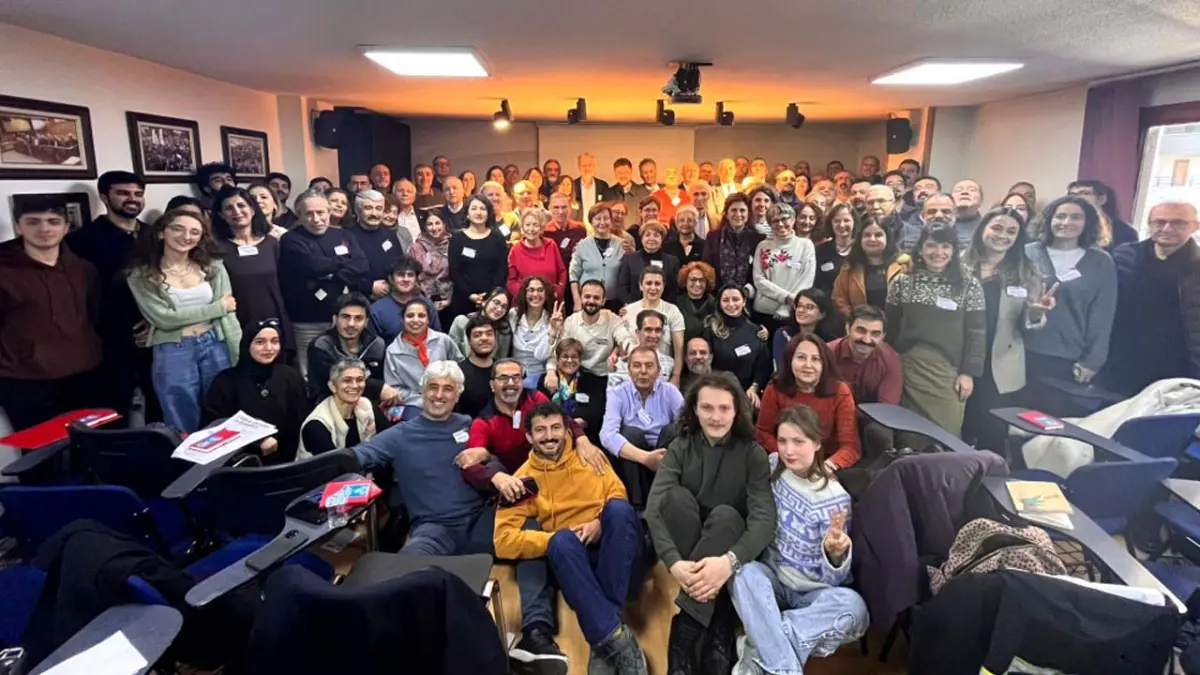 Türk Tabipleri Birliği, Sağlık için Barış ve Demokrasi Çalıştayı’nı gerçekleştirdi haberinin görseli