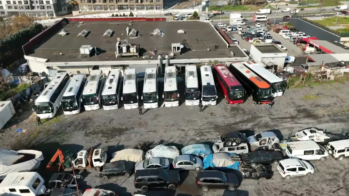 6 ilde ‘Per/10 change otobüs’ operasyonu: 27 kişilik şebeke çökertildi haberinin görseli