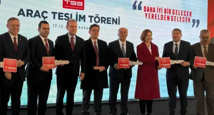 Bayındır Belediyesi’ne TBB’den kepçe desteği