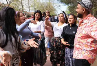 Cıstır’dan yerel yönetimlere sert eleştiri: Roman politikaları sadece raporlardan ibaret