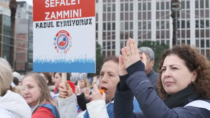 Eğitim-İş’ten iş bırakma çağrısı: Emekçiyi yoksullaştıran politikalara karşı susmayacağız haberinin görseli