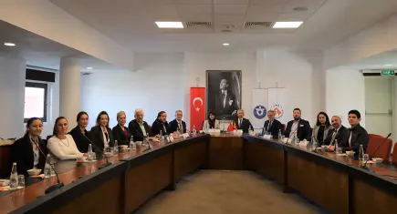 İEÜ’den uluslararası eğitime güçlü adım