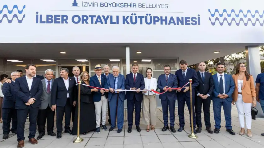 İzmir’de 2025’te 9 bin kitap ödünç verildi