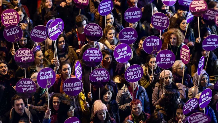 Mor Çatı’dan kadın avukatlara iki günlük deneyim paylaşım atölyesi haberinin görseli