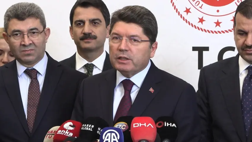Adalet Bakanı Tunç’tan 'Terörsüz Türkiye' sürecine ilişkin açıklama: Gerekirse tasfiye yasaları gündeme gelir haberinin görseli