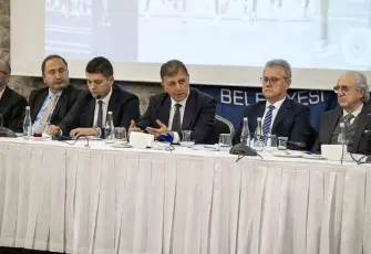 İzmir’de gri su dönemi başlıyor