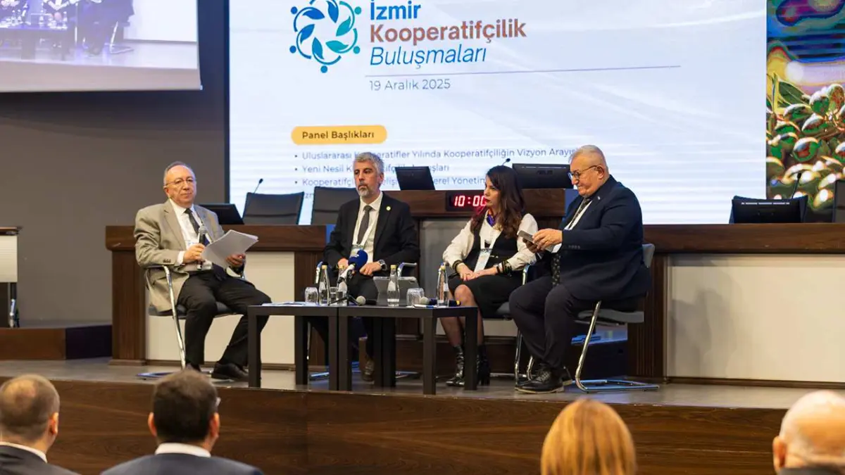 İzmir’de tarım ve kooperatifçilik masaya yatırıldı haberinin görseli