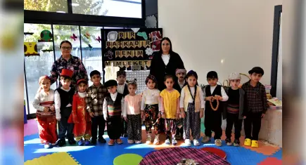 Bornovalı minikler Yerli Malı Haftası’nı coşkuyla kutladı