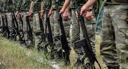 Çok çocuklu ailelere askerlikte yeni düzenleme sinyali