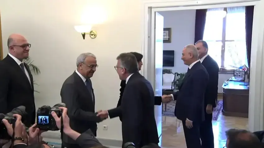 DEM Parti İmralı Heyeti AK Parti ile görüşüyor