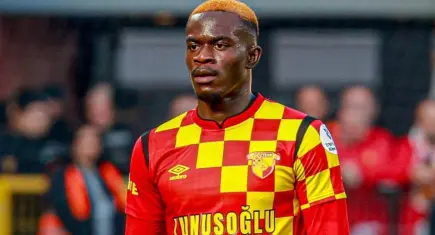 Göztepe'de transfer hareketliliği: Anthony Dennis için Leipzig’den sonra Sevilla da devrede!