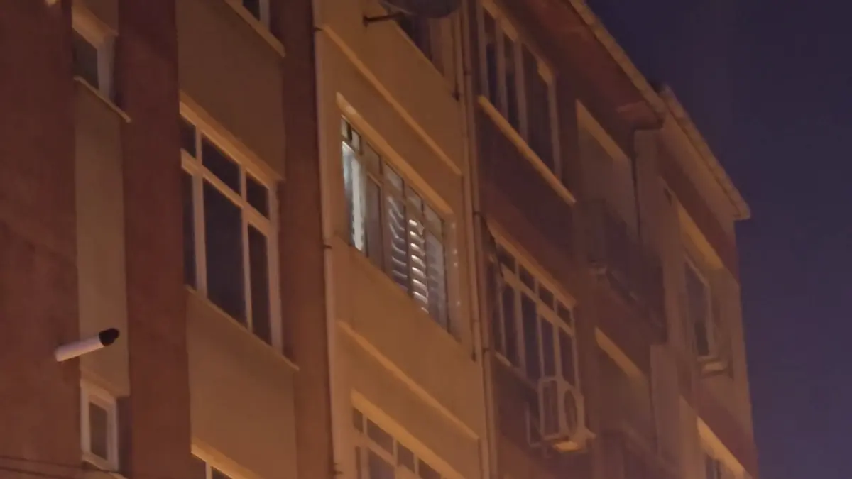 Kadıköy’de günlük kiralık dairede iki kişi silahla vurulmuş halde ölü bulundu haberinin görseli