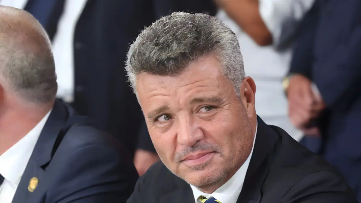 Sadettin Saran Adli Tıp Kurumu’na sevk edildi: Uyuşturucu testi için kan ve saç örneği verecek haberinin görseli