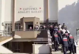 ‘Sınavsız ehliyet’ vaadiyle 780 bin lira dolandırdılar