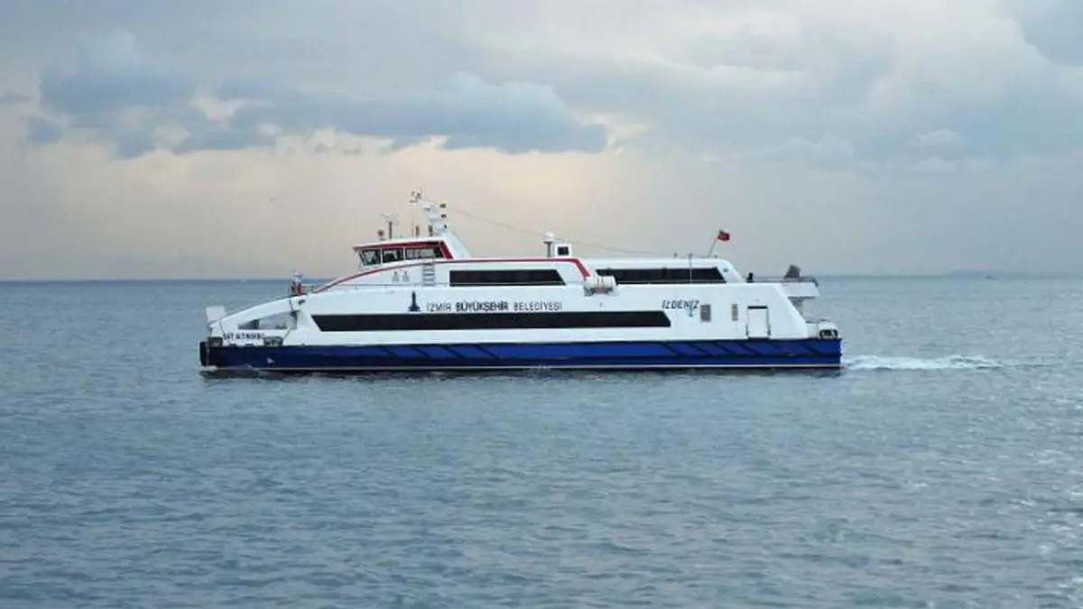 İzmir’de facia: Feribottan atlayan 1 kişi hayatını kaybetti haberinin görseli