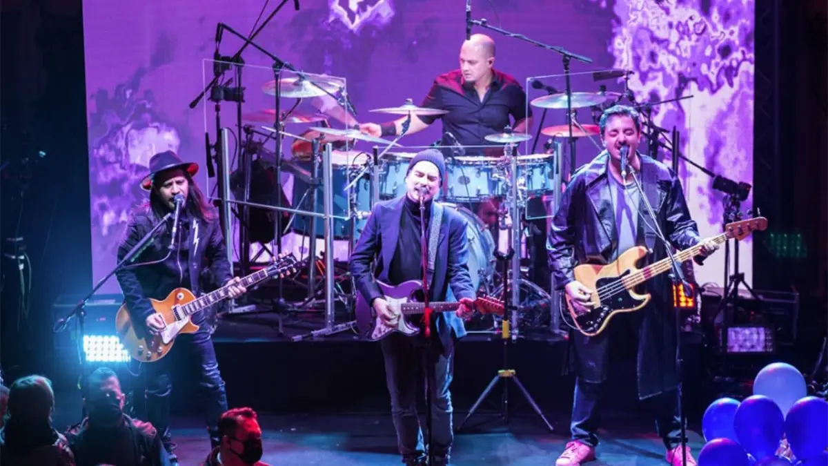 İzmirliler bu hafta konsere doyacak haberinin görseli