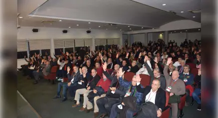 Karşıyaka'da tüzük yine değişiyor