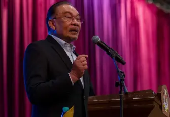 Malezya Başbakanı Enver’den Tayland ve Kamboçya’ya diyalog ve sağduyu çağrısı