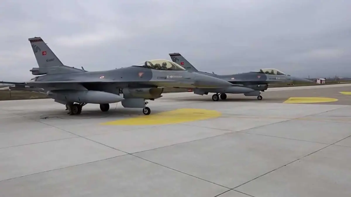 Türk Hava Kuvvetleri, Karadeniz'in uluslararası hava sahasında eğitim uçuşu icra etti haberinin görseli