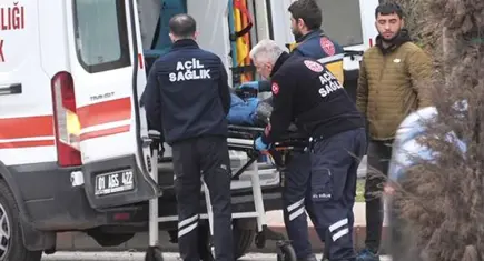 Adana’da kendisinden para isteyen dilenciyi bıçaklayan şüpheli kaçtı