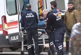 Adana’da kendisinden para isteyen dilenciyi bıçaklayan şüpheli kaçtı