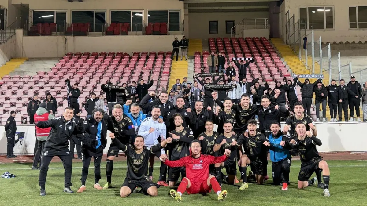 Altay'dan yıllar sonra 4 maçlık seri haberinin görseli