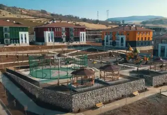 Bakan Kurum'dan deprem bölgesi için "Tohum" filmi paylaşımı