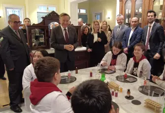 Eczacı gençler, bu merkezde buluşacak