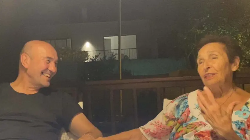 Soyer’den annesine duygusal kutlama