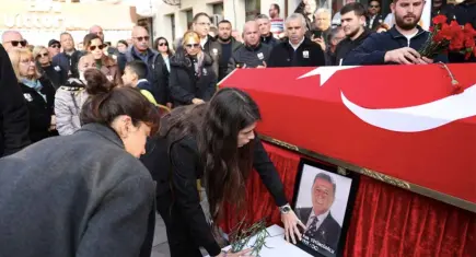 Çeşme’nin eski başkanı Tütüncüoğlu son yolculuğuna uğurlandı