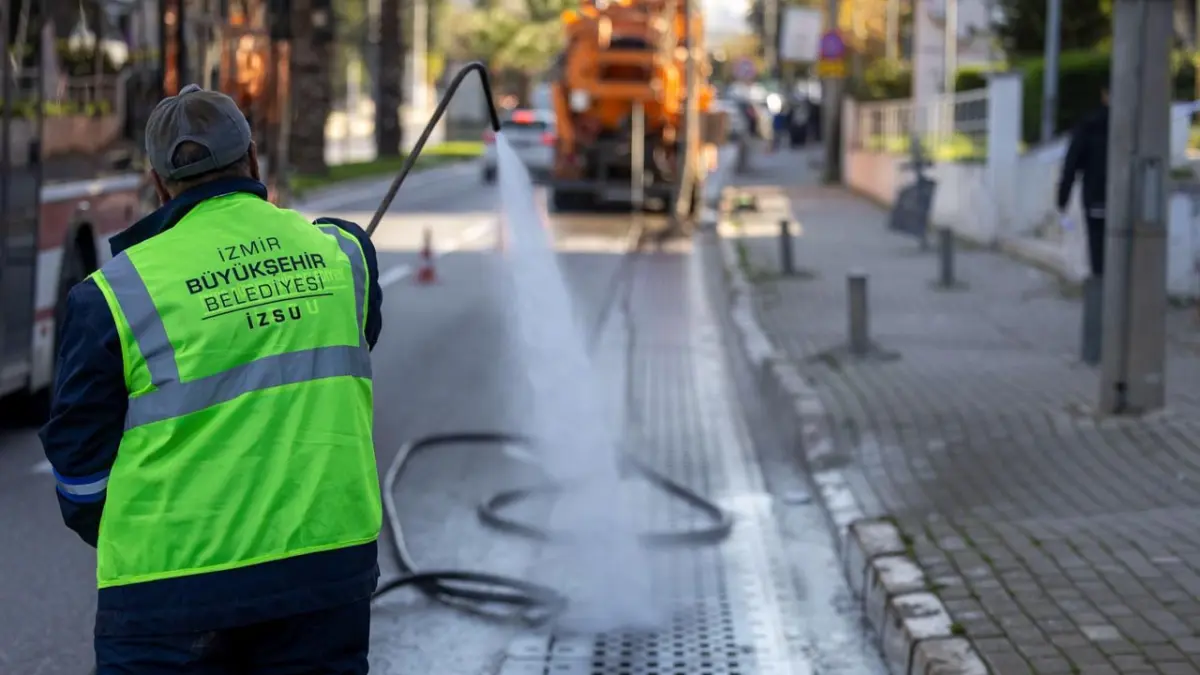 İZSU’dan yağmur öncesi kritik altyapı hamlesi haberinin görseli