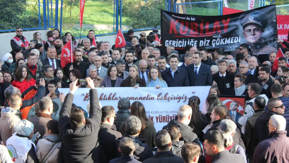 Menemen’de Demokrasi ve Laiklik Yürüyüşü başladı haberinin görseli