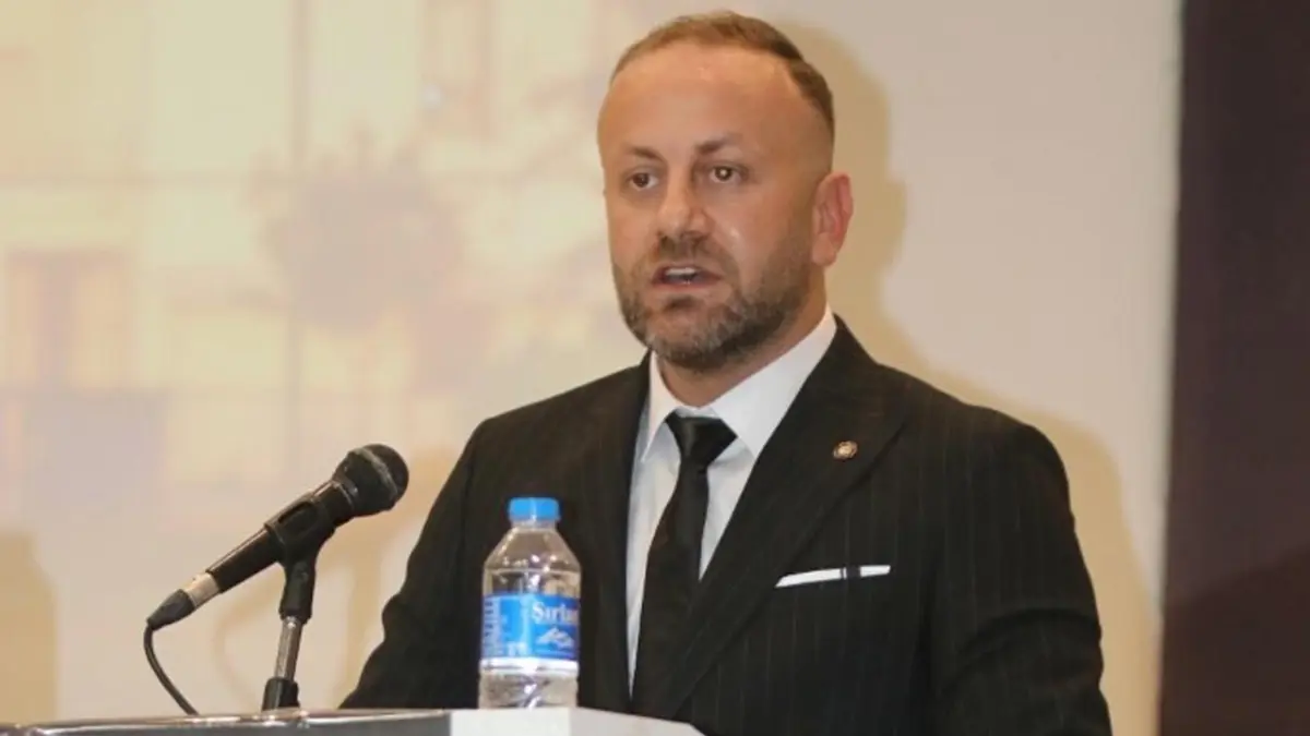 Altay başkanını, adaylar ise yatırımcı arıyor haberinin görseli