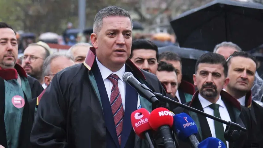 Barolar Birliği Başkanı Erinç Sağkan, Sadettin Saran açıklaması yaptı haberinin görseli