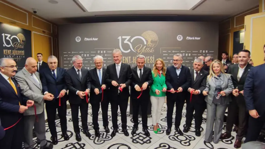 İzmir’in 130 Yıllık Kent Hikayesi Sergisi kapılarını açtı