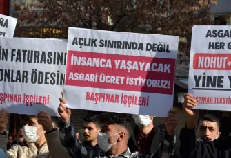 İzmir Mor Dayanışma’dan asgari ücret tepkisi: Açlık ve sefalet ücreti