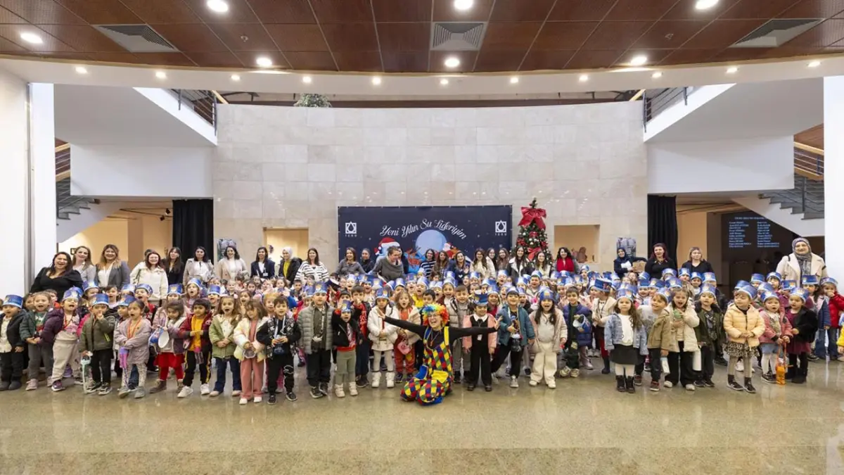 İZSU’dan çocuklara su bilinci ve yeni yıl coşkusu haberinin görseli