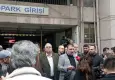 AK Partili Başdaş’tan otopark tepkisi:Biz geldik, pankart gitti! 