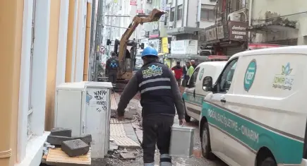 İzmir haber: Doğal gaz borusu delindi