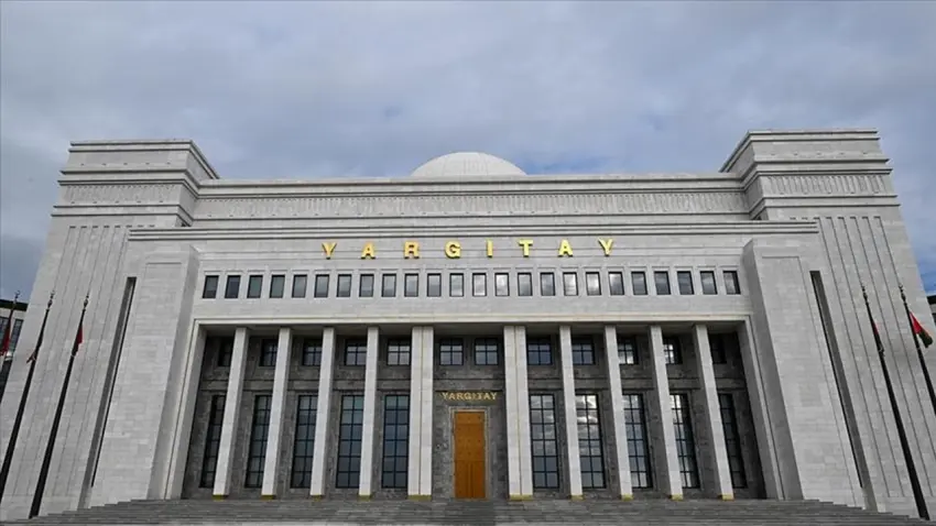 Yargıtay’dan karar çıktı: İş yerindeki zorlayıcı sebepten işten çıkarmada da ihbar tazminatı ödenmeli haberinin görseli