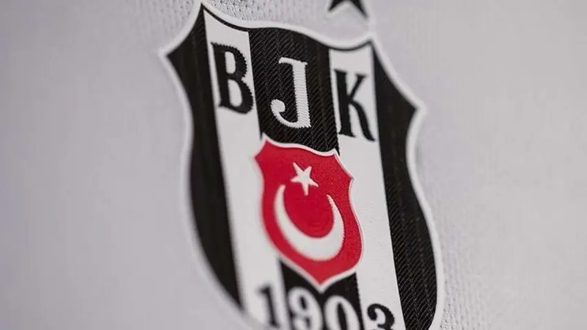 Beşiktaş iki isim ile yollarını ayırdı haberinin görseli