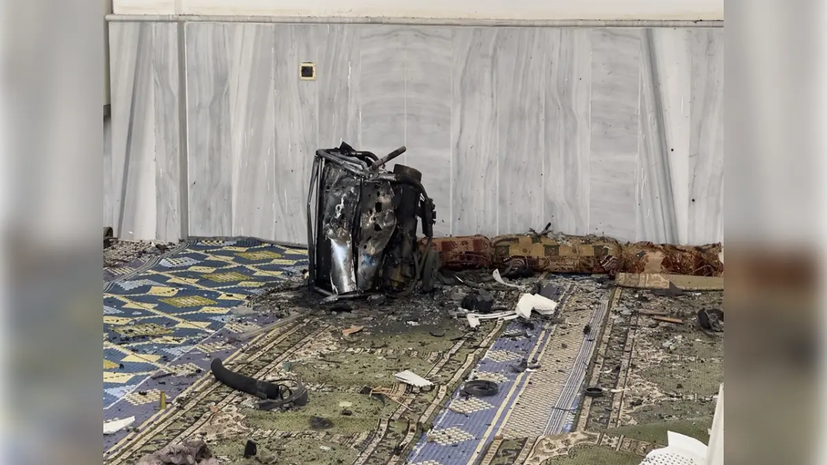 Cuma namazı sırasında camiye bombalı saldırı haberinin görseli