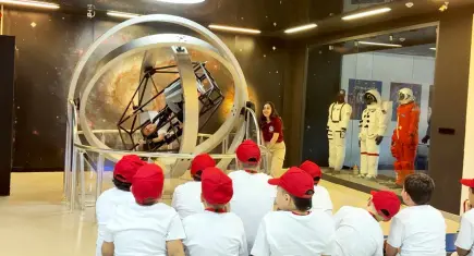 İzmir’de çocuklar ve aileler için unutulmaz uzay deneyimi