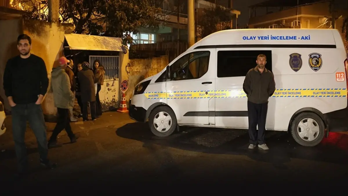 İzmir haber: Evine giren hırsızlar tarafından bıçaklanan 81 yaşındaki kişi yaşamını yitirdi haberinin görseli