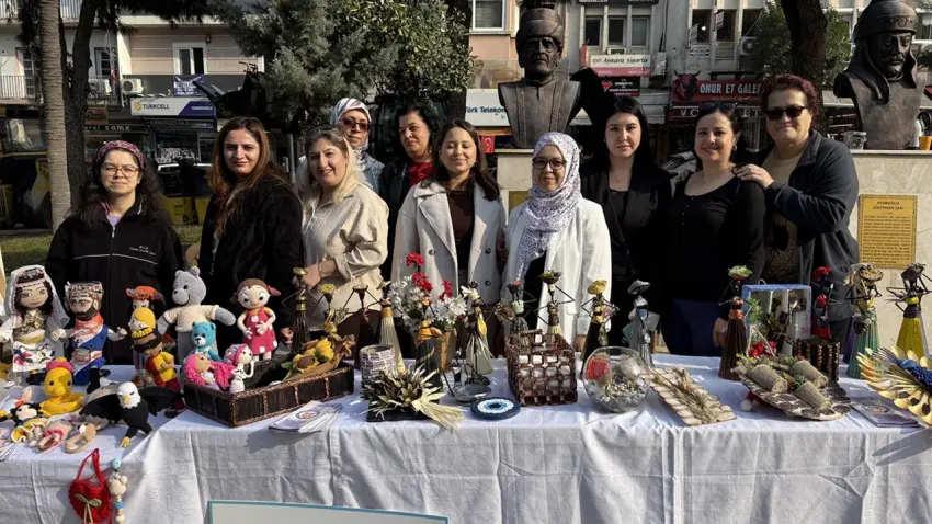 Tire’de kadınların el emeği ürünleri görücüye çıktı
