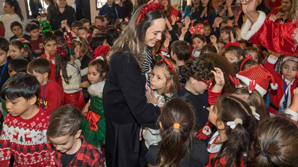Yuvamız İzmir’den miniklere yeni yıl coşkusu haberinin görseli