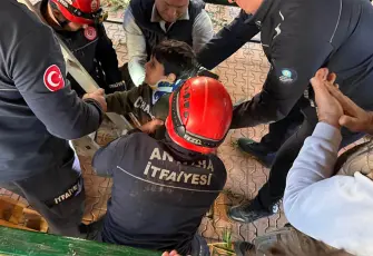  Antalya'da 6 yaşındaki çocuk sitenin bahçesinde oynarken fosseptik çukuruna düştü