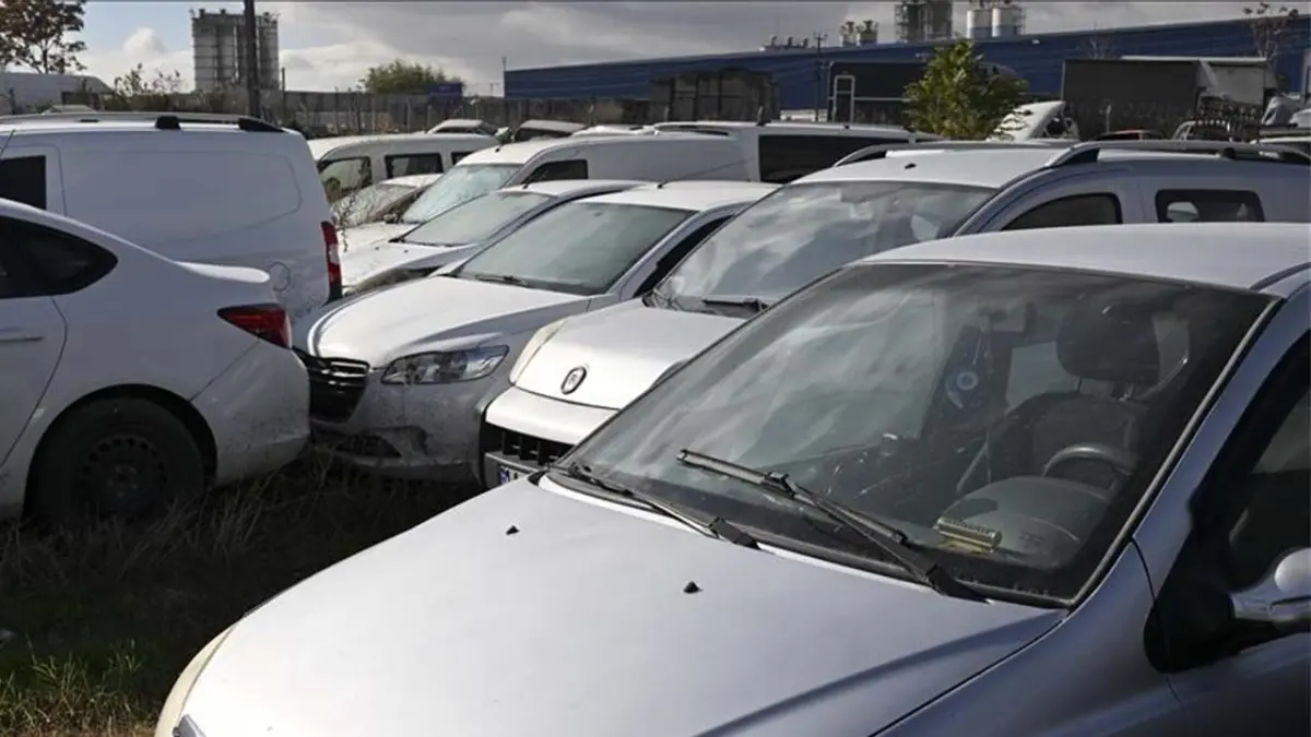 Bakan Tunç Duyurdu: Yediemin depolarında 17 bin 47 mal ekonomiye kazandırıldı haberinin görseli